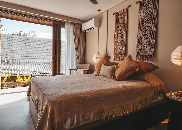 Nuni A Refined, Earthy Retreat In * Uluwatu (Bali)