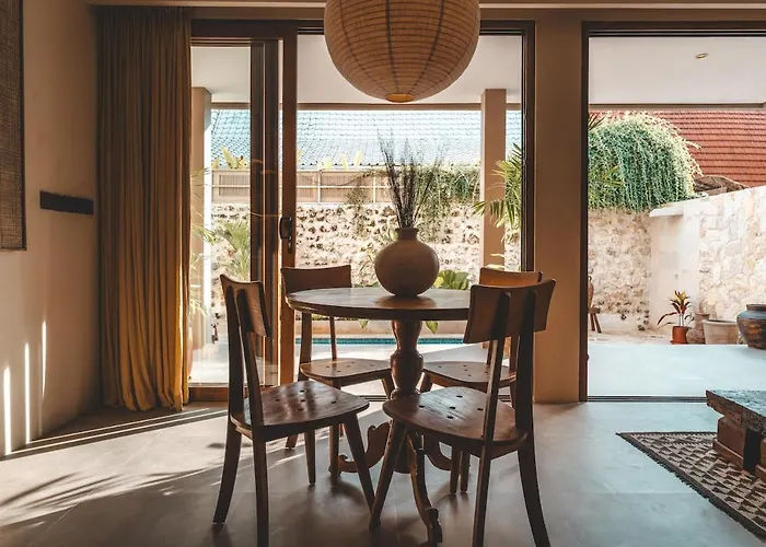 Nuni A Refined, Earthy Retreat In Villa Uluwatu (Bali)